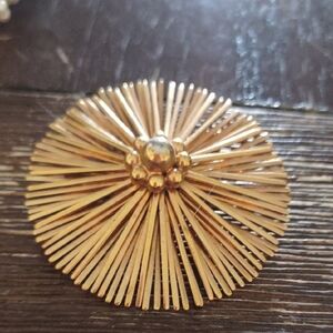 Radiant Gold Sunburst Brooch - Unbranded